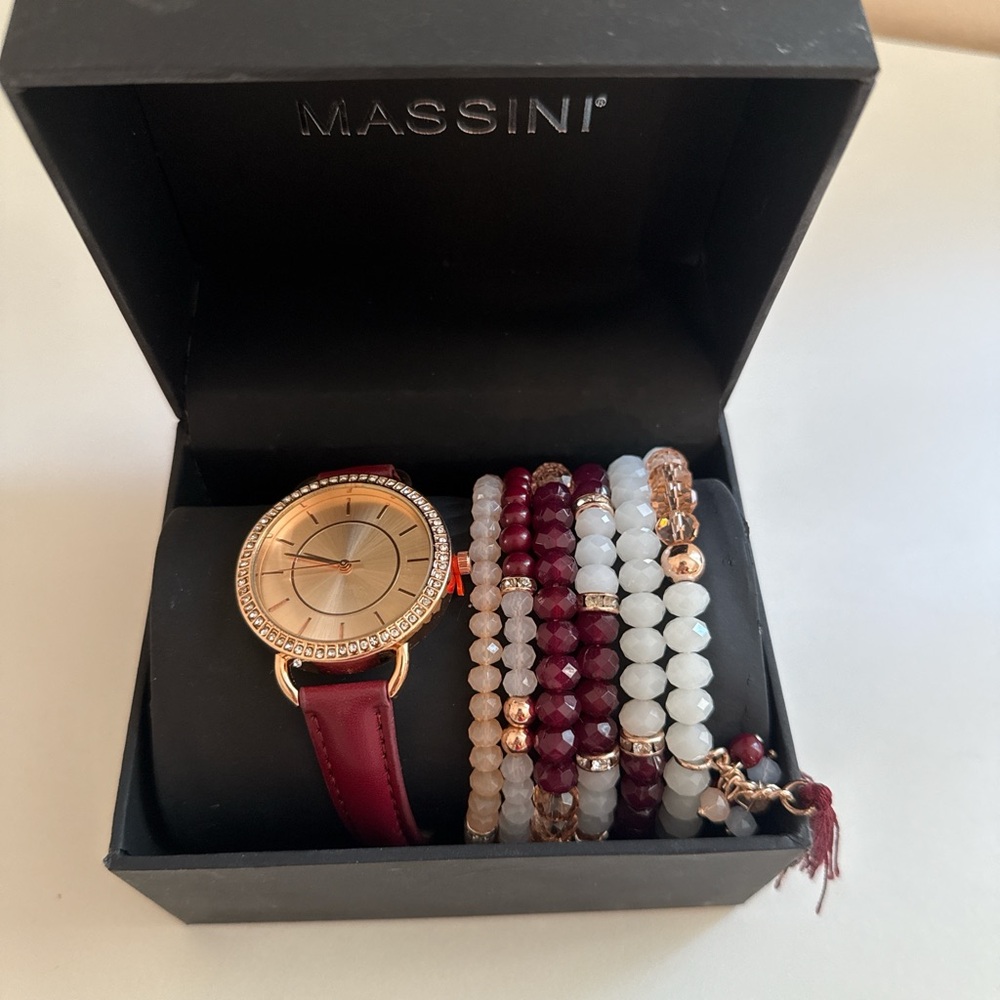 Massini Gold Watch with Red and White Bracelets